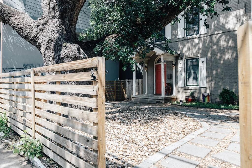 Stunning Victorian Home At Ut And Downtown Austin Ngoại thất bức ảnh